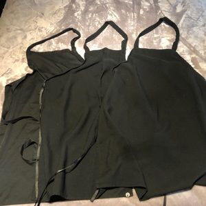 4 Black aprons